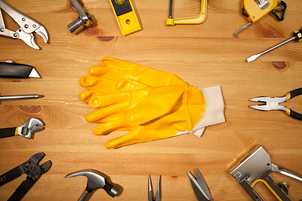 Nail installation tool